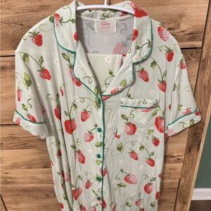 In My Sundays Strawberry Print pajama set